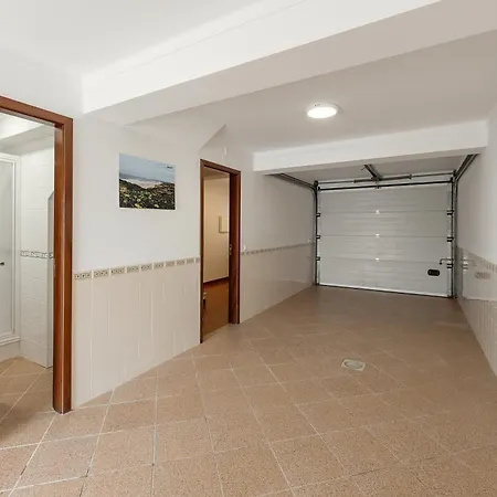 Papoa House Villa *