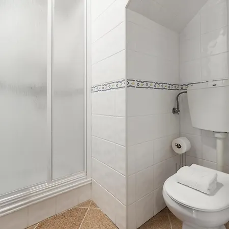 Papoa House * Peniche